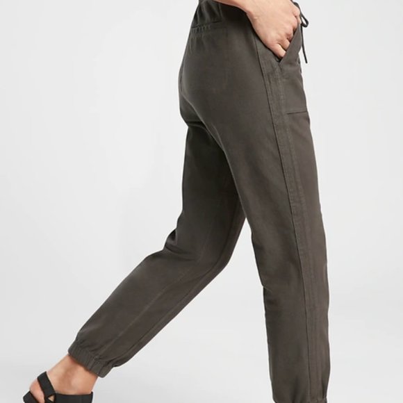 Farallon Jogger - Picture 3 of 3